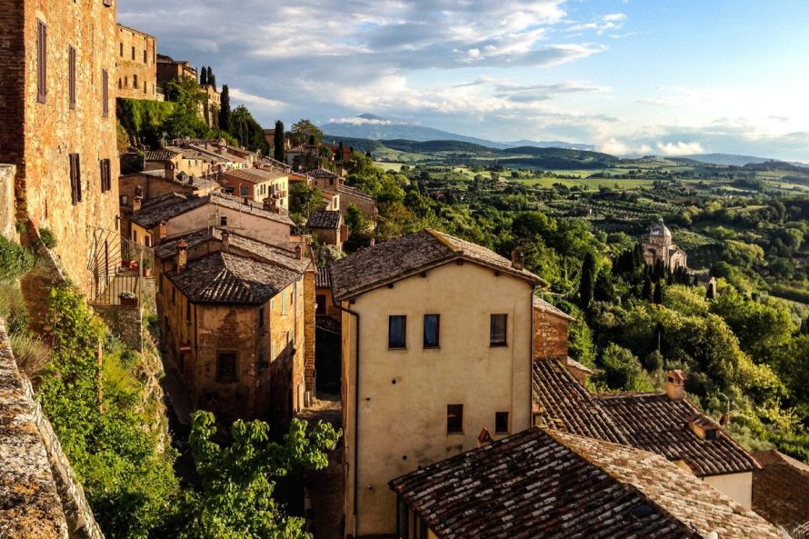 12. Montepulciano, Tuscany by Bischoff49 from pixabay