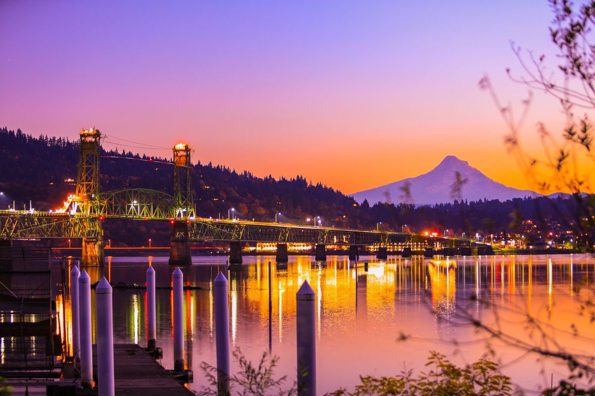 19. Hood River, Oregon voshadhi from Getty Images Signature