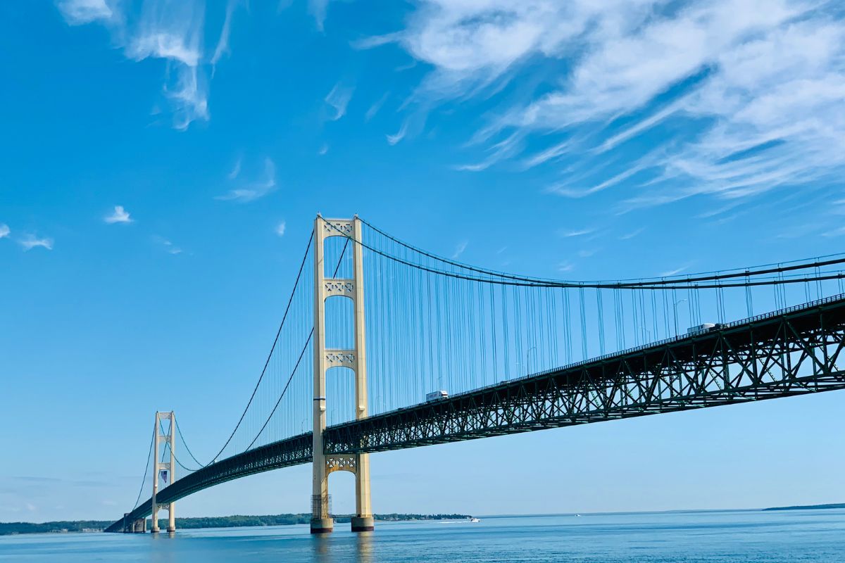 20. Mackinac Bridge, Michigan Li Wei from Getty Images