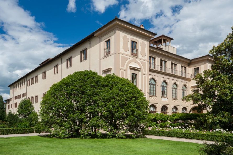 Four Seasons Hotel