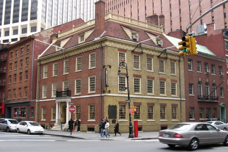 2 Fraunces Tavern –